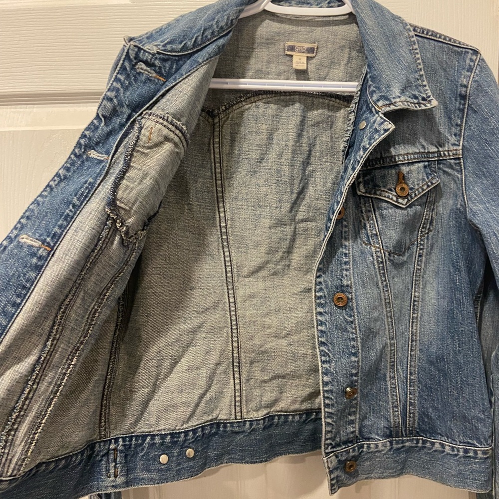Y2K 2002 the GAP Denim Jean Jacket Women’s Size Medium Made in Hong Kong - Picture 8 of 9
